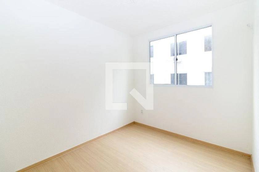 2-bedroom apartment in a building with a gym — photo 5