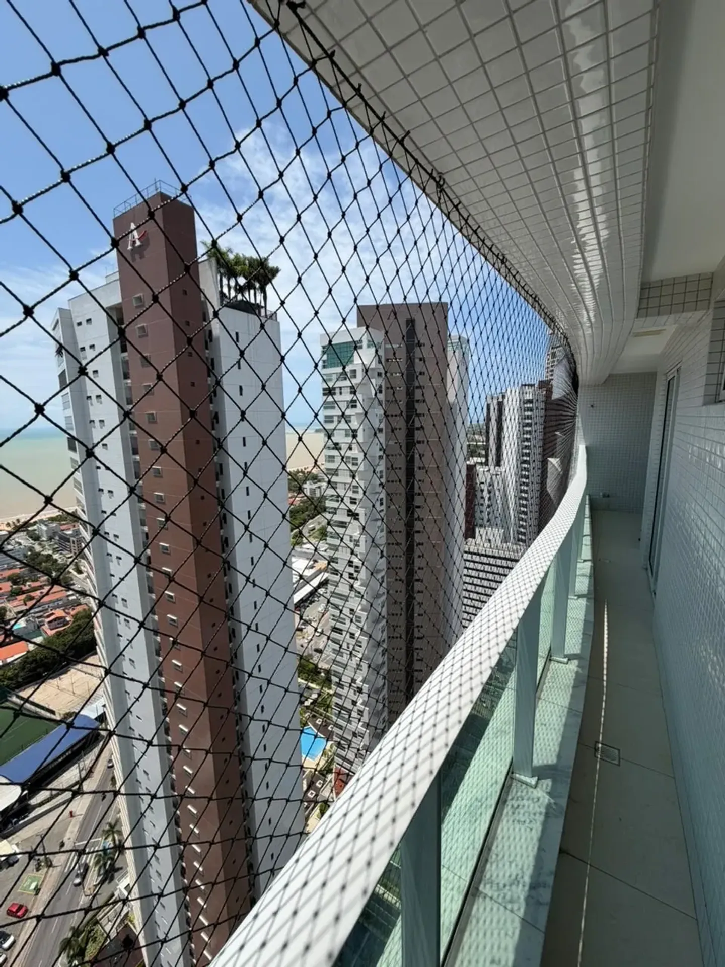 Furnished 2-bedroom apartment with city and water views — photo 14
