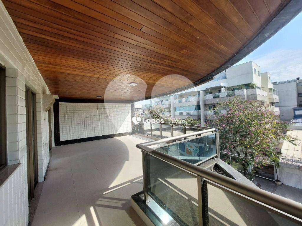 109 m² apartment with 3 bedrooms and a private BBQ — photo 15