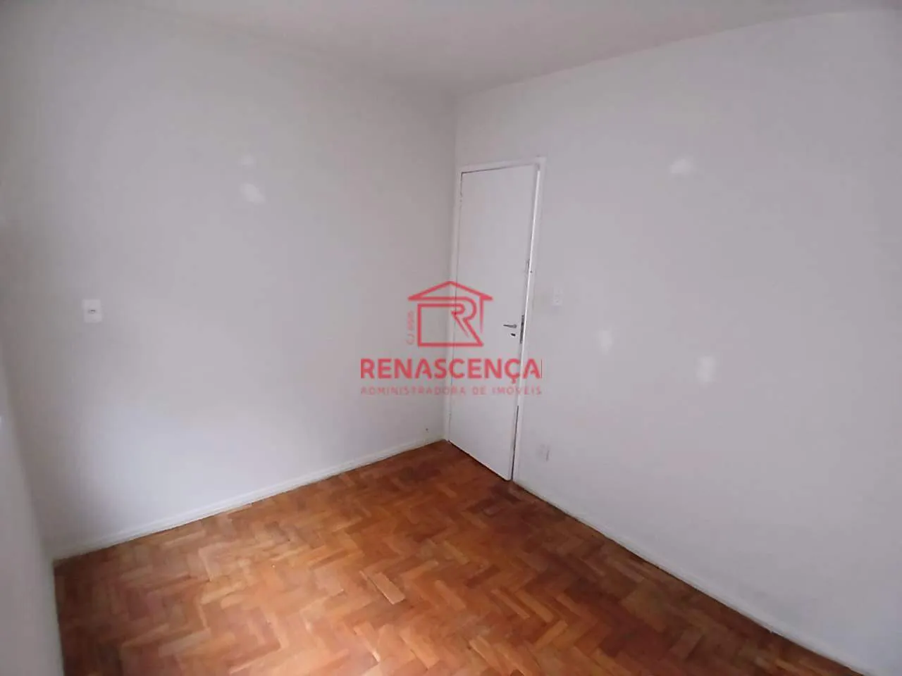 Apartamento sem mobília com 1 quarto — photo 15