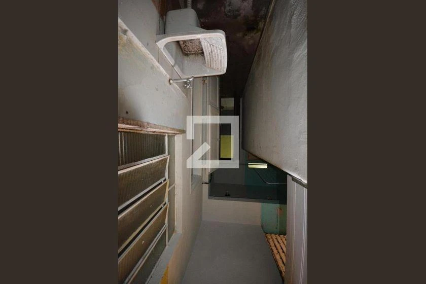 Apartamento de 2 quartos com 55 m² e área de lavanderia — photo 33
