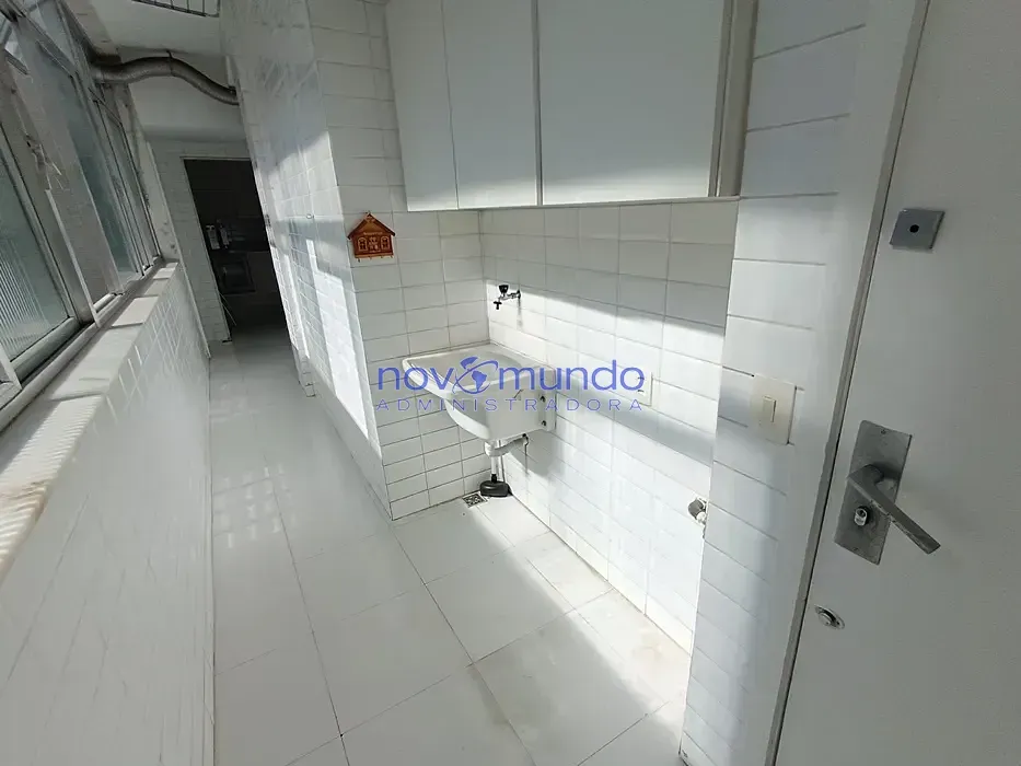 3-bedroom apartment with 4 bathrooms and 2 parking spaces — photo 27