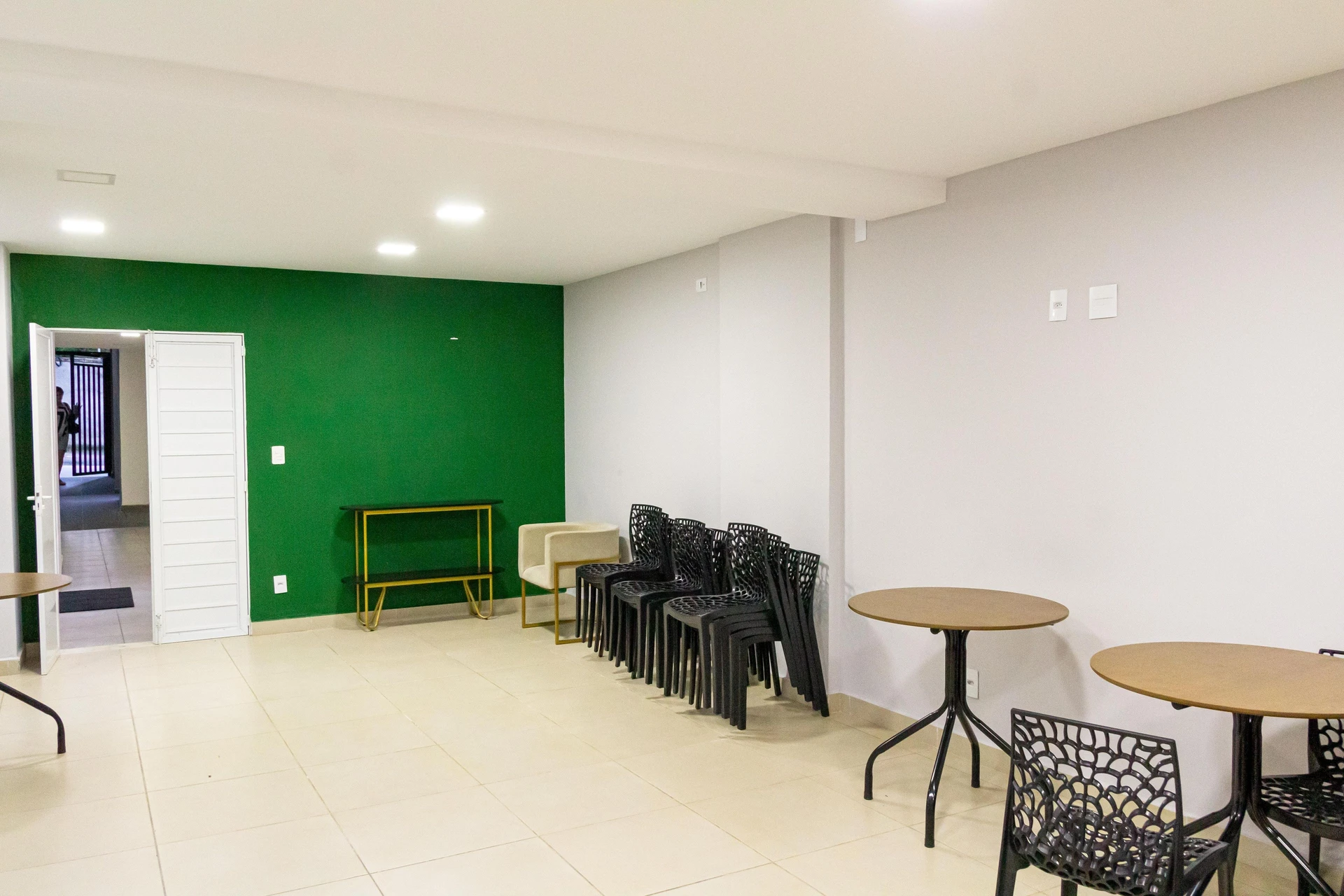 Apartamento para alugar com 2 quartos e varanda — photo 90