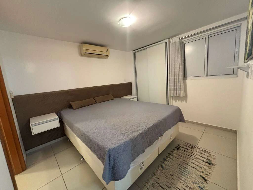 Furnished 50 m² apartment with 2 bedrooms and suite — photo 3