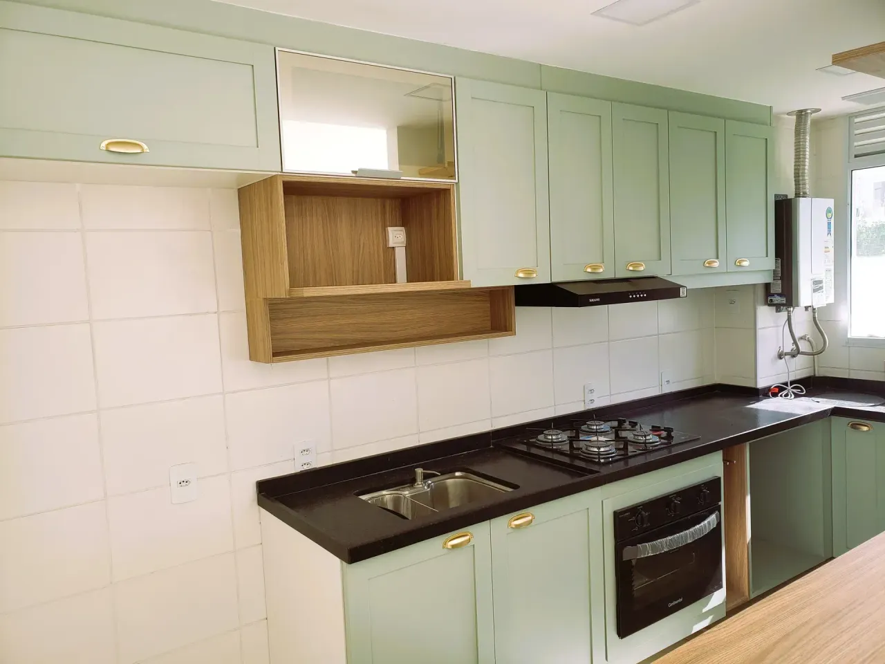 Furnished 3-bedroom apartment with 2 bathrooms and 85 m² — photo 2