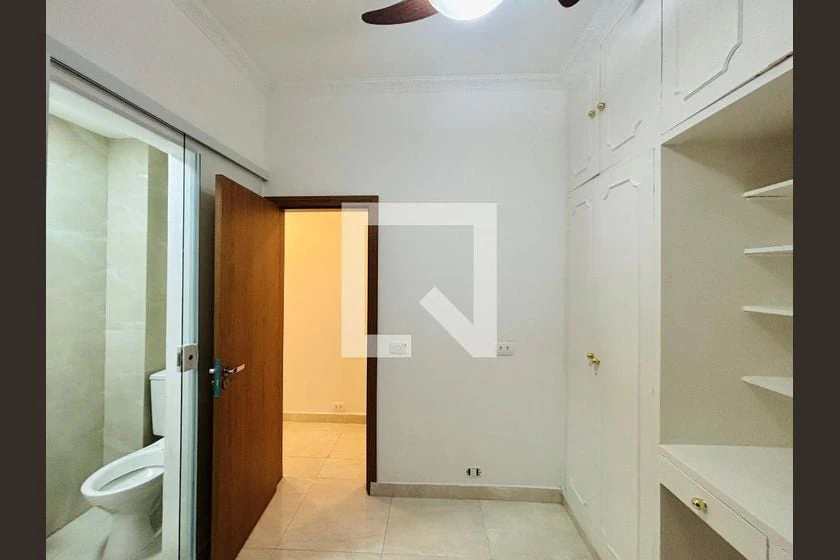 Рабочее место и 2 спальни: квартира 48 м² — photo 14
