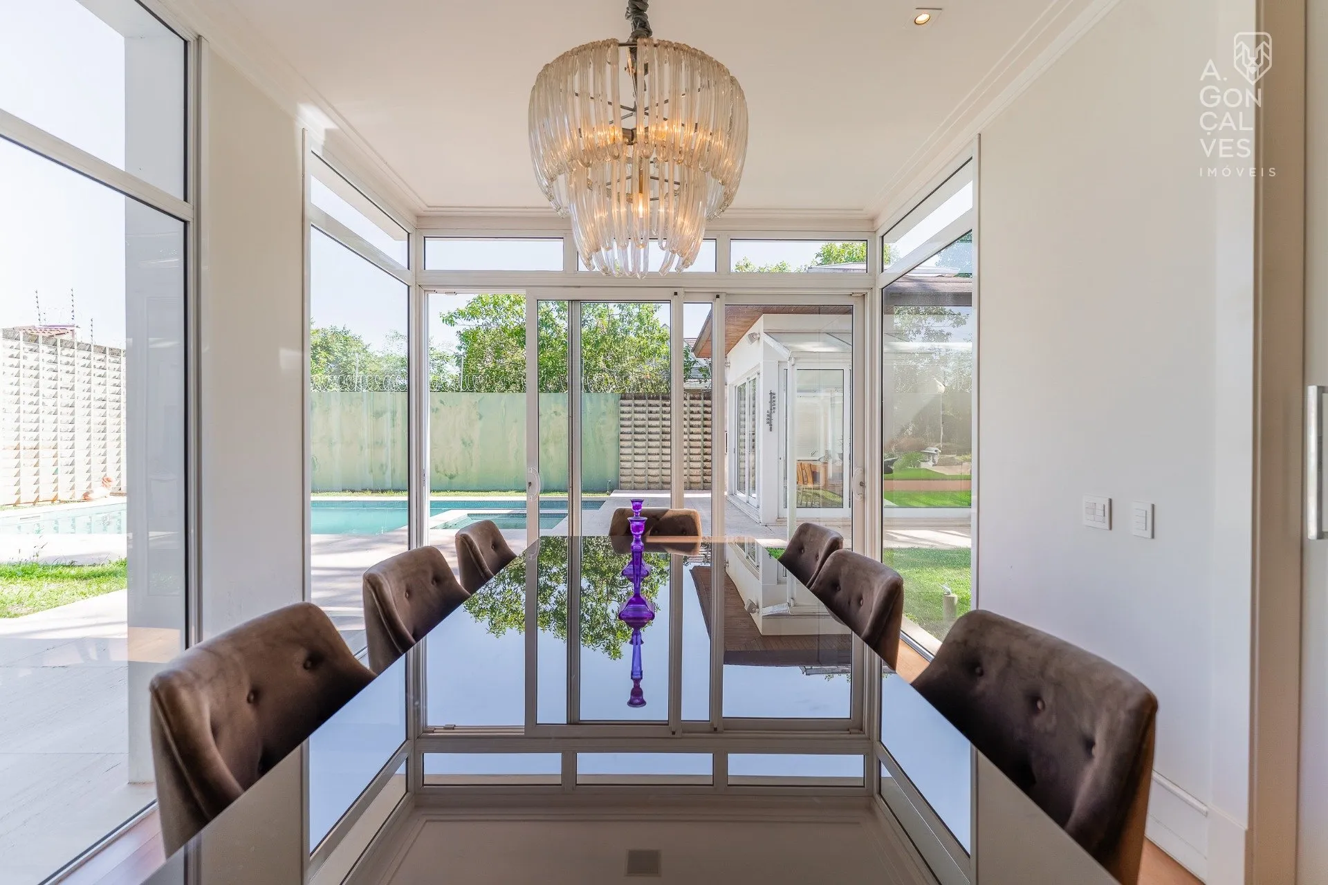 Furnished house with 5 bedrooms and 5 bathrooms — photo 9