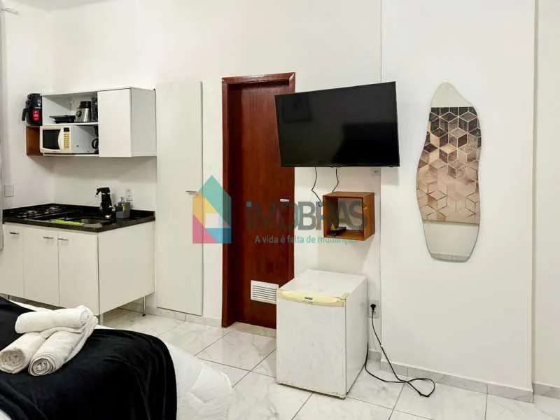 Furnished 1-bedroom apartment with 24-hour concierge — photo 10