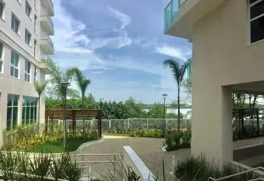 2-bedroom apartment with enclosed balcony and parking — photo 17