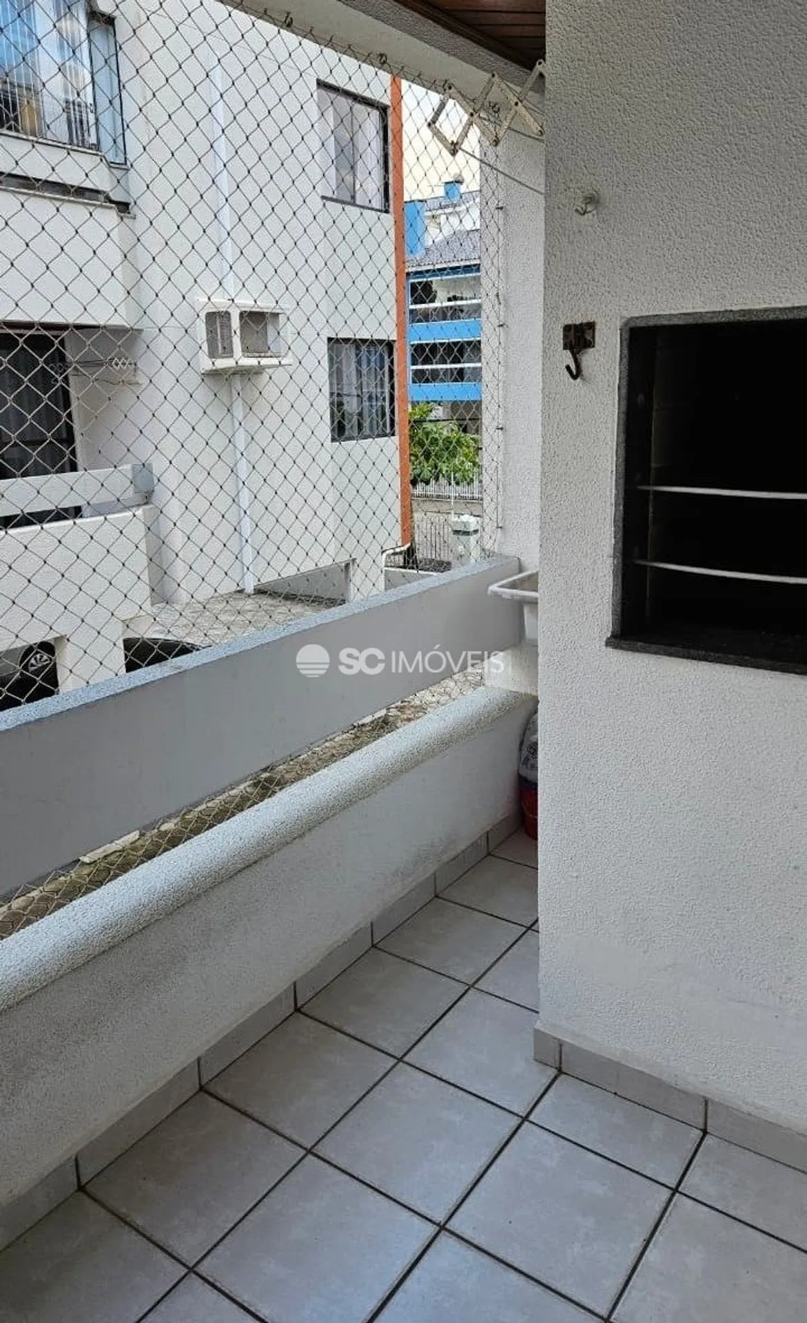 Unfurnished 2-bedroom apartment with private garden, 67 m² — photo 3
