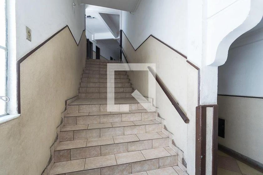 2-bedroom apartment with a washing machine — photo 41