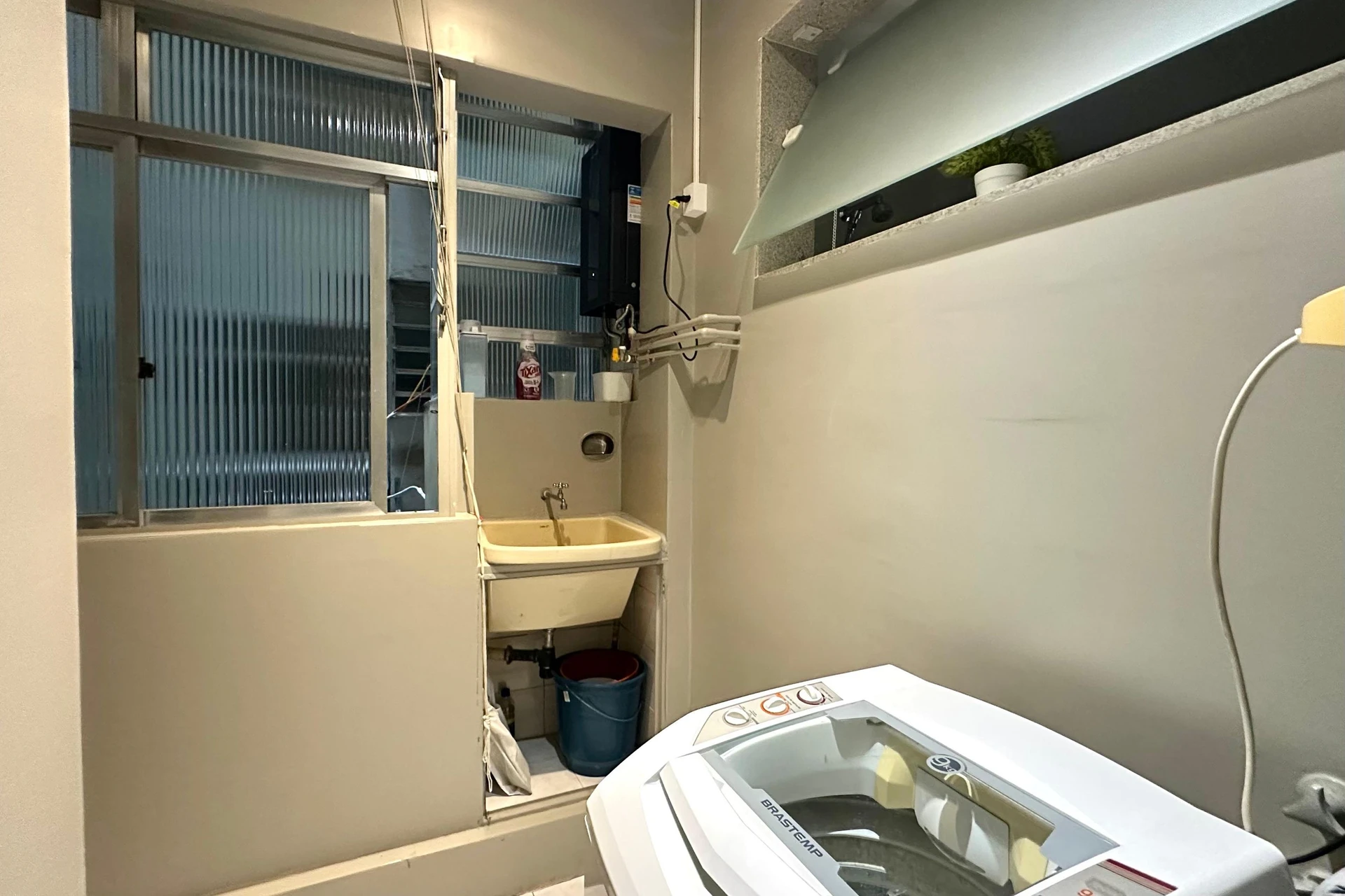 93 m² apartment with a washing machine and a water view — photo 17