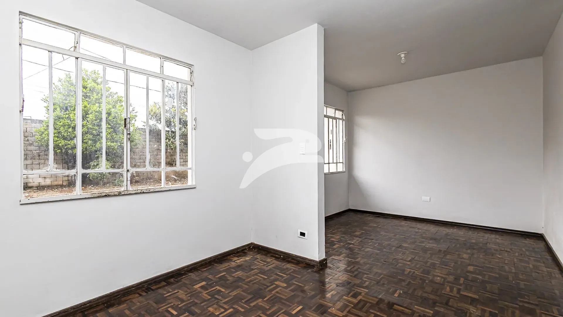 Wood or laminate floors in a 3-bedroom house, 69 m² — photo 10