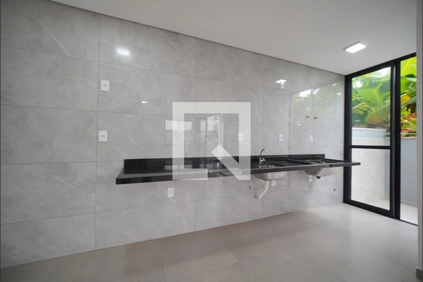 House with 2 bedrooms and private garden, 3 bathrooms — photo 2