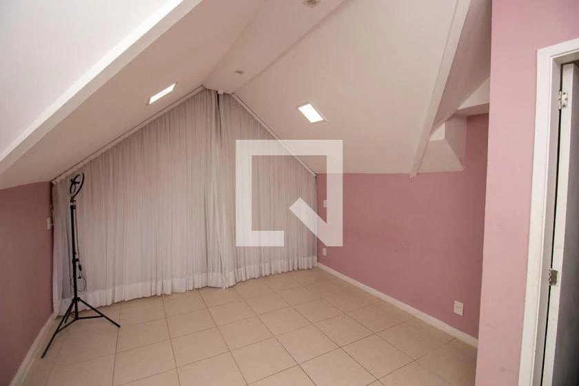 Apartamento mobiliado com 300 m² e 4 quartos, 3 suítes — photo 22
