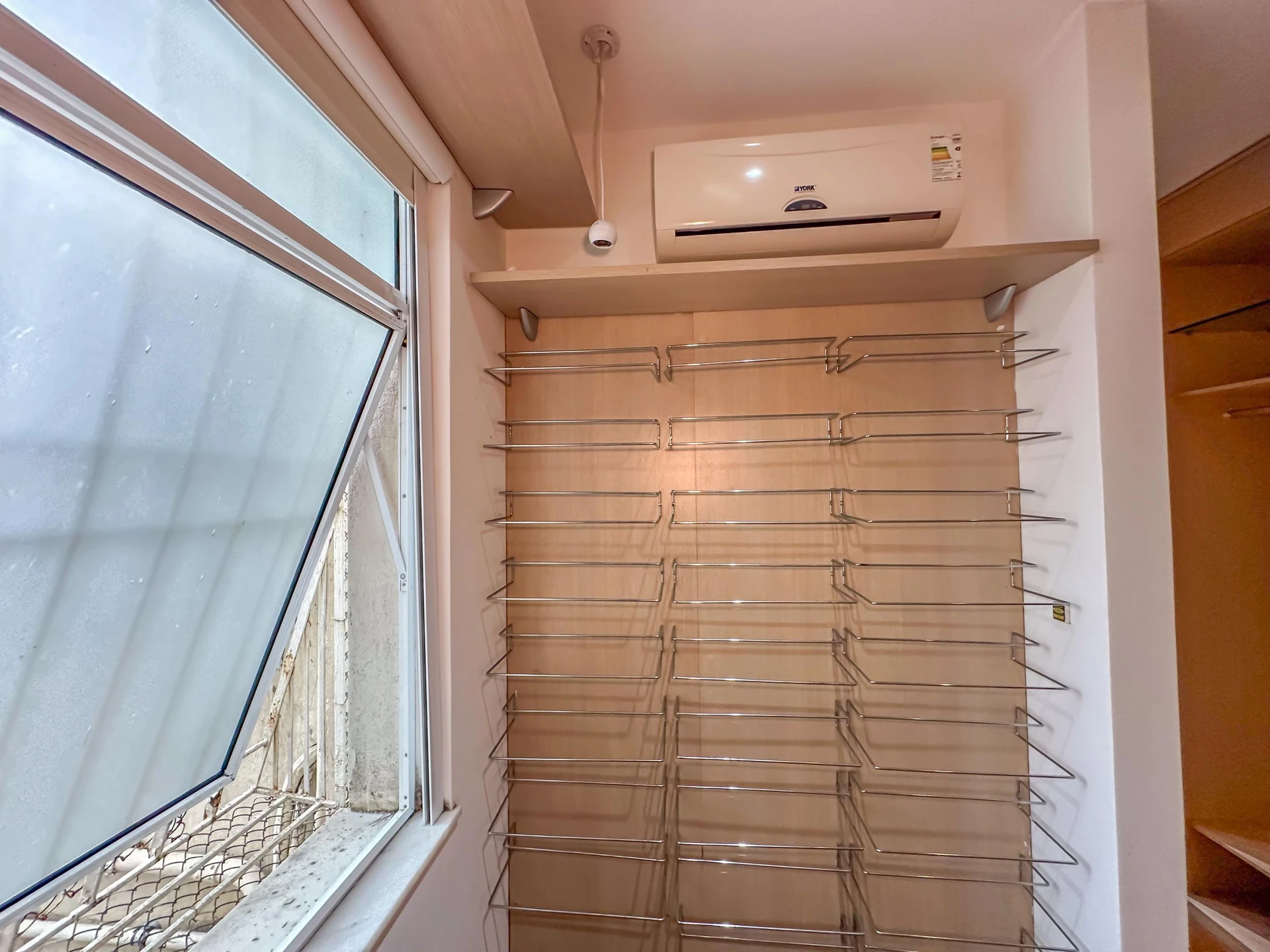 Apartment, 275 m², with a glass-enclosed balcony — photo 37