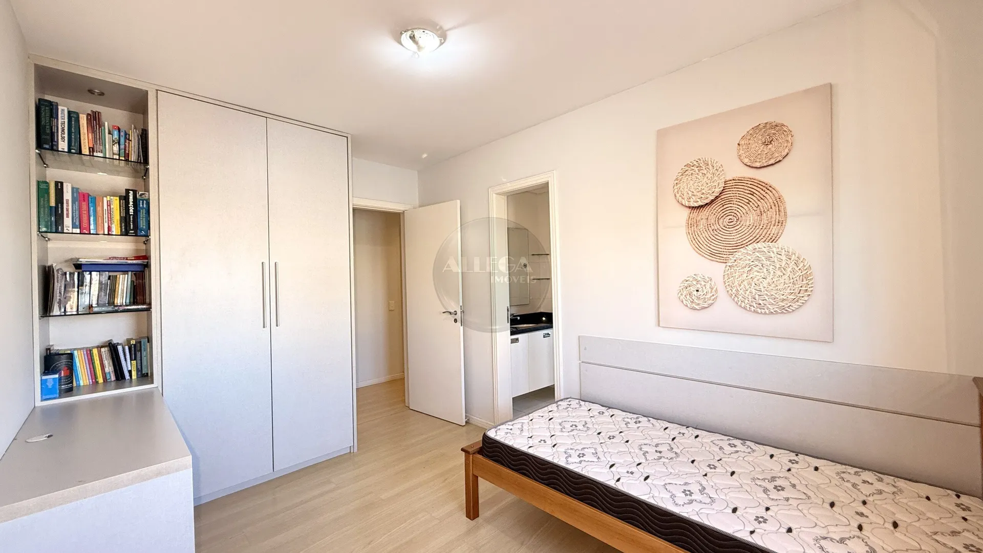 Apartamento semi mobiliado com varanda e churrasqueira — photo 33