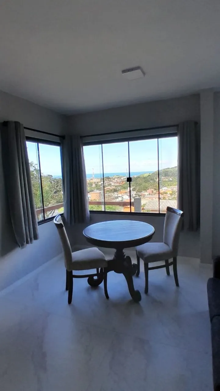 One-bedroom apartment with a water view in Florianópolis — photo 11