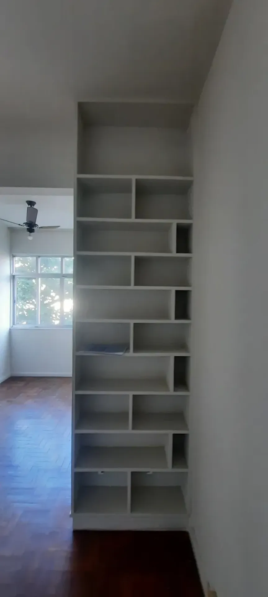 Деревянный пол или ламинат и 1 спальня: квартира 30 м² — photo 25