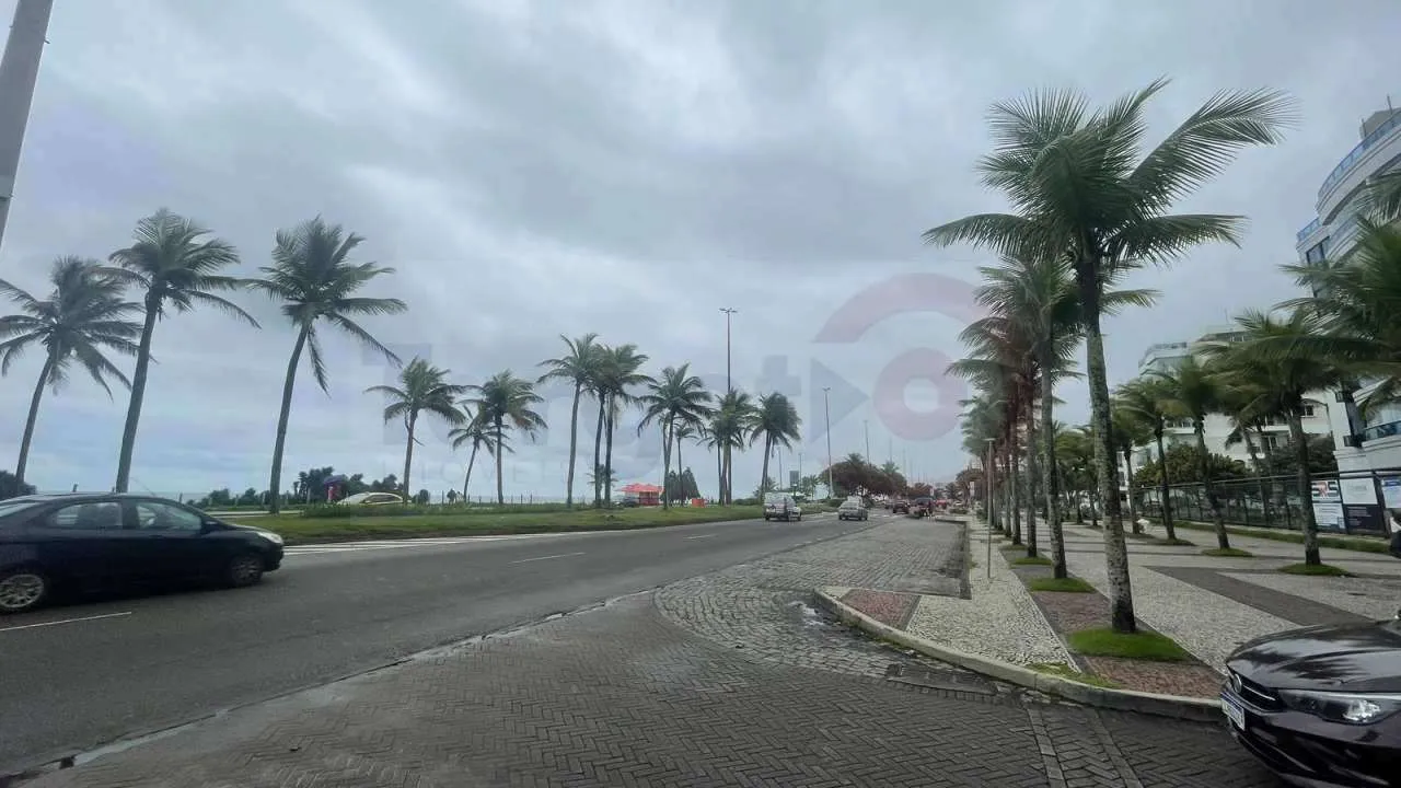 Вид на воду и 4 спальни: квартира 156 м² — photo 41