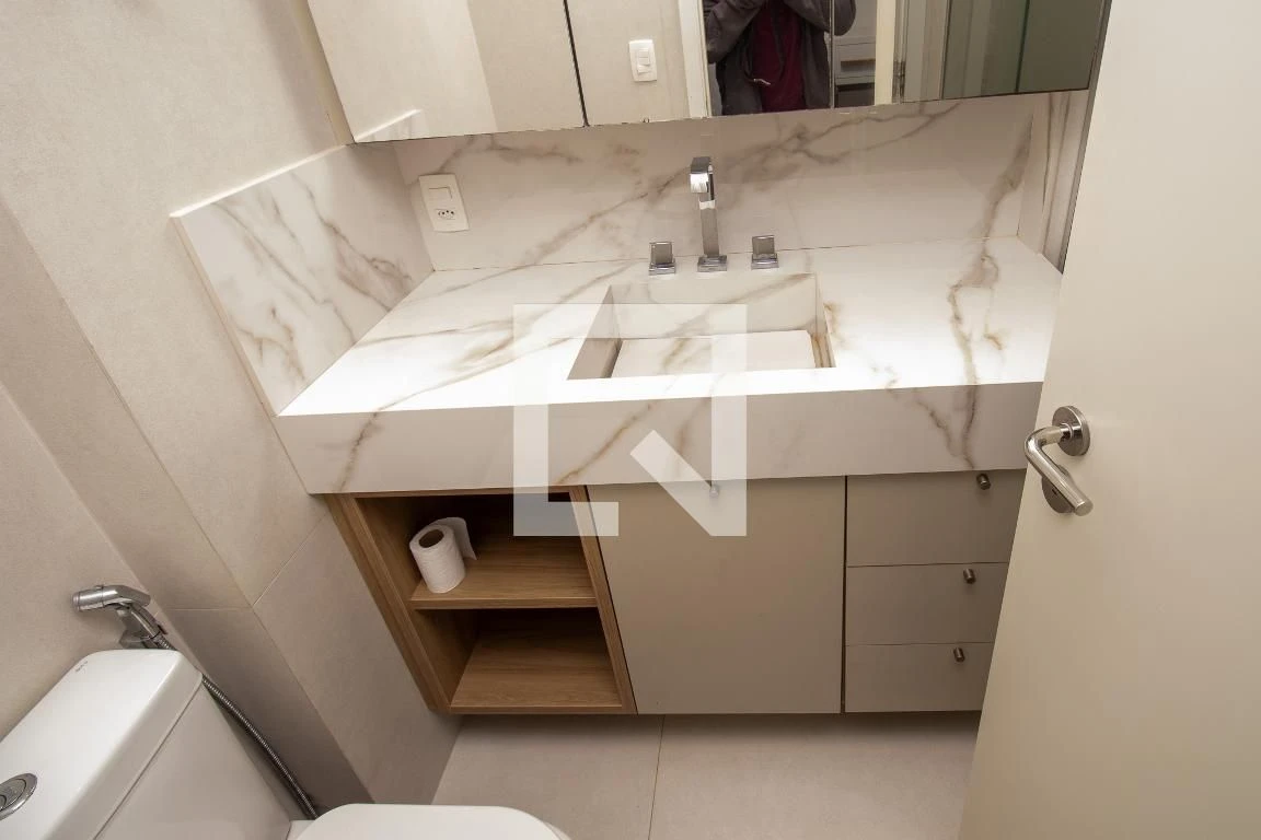 Apartamento mobiliado de 2 quartos com vista para a água — photo 18