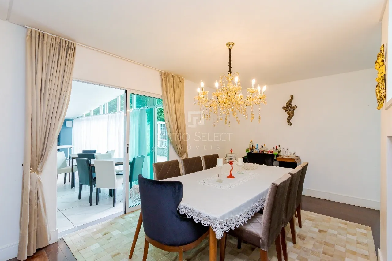 House with 5 bedrooms, 2 en-suites and private garden — photo 16