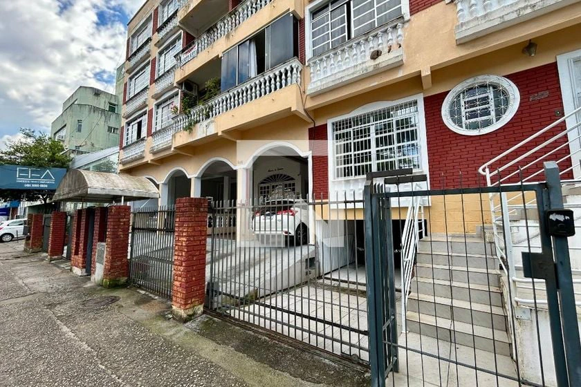 Робоче місце та 2 спальні: квартира 80 м² — photo 28