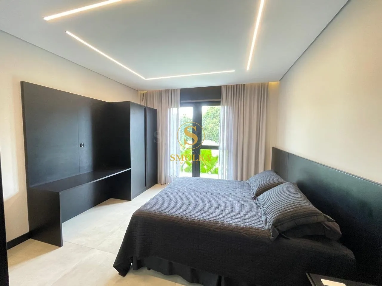 Меблированный дом 645 м² с 5 спальнями и 7 санузлами — photo 41