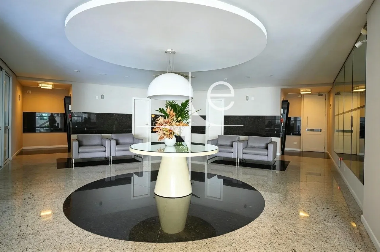 Furnished 2-bedroom apartment with en-suite on 7th floor — photo 18