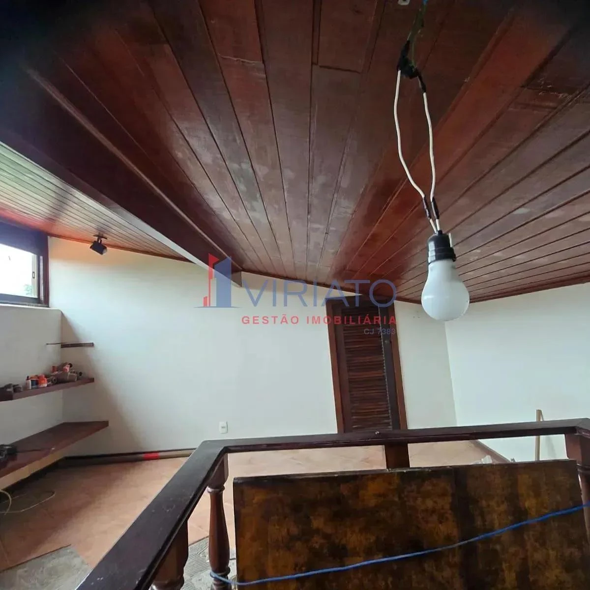 House with 4 bedrooms and a built-in balcony grill — photo 38