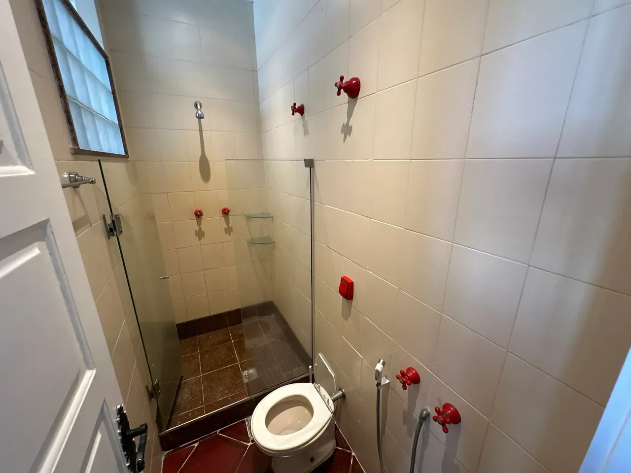 Меблированная квартира 800 м² с 4 спальнями и 4 ванными — photo 59
