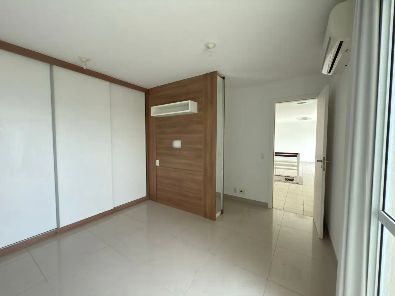 3-bedroom apartment in a building with a gym — photo 14
