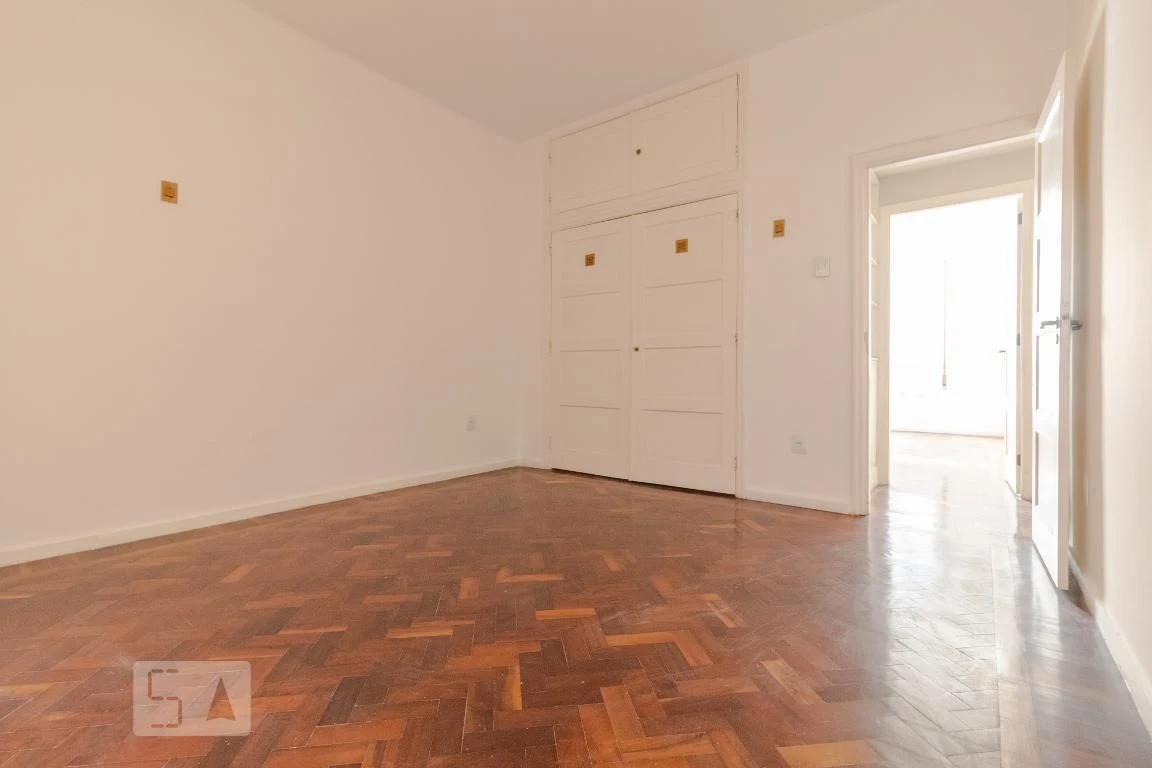 Apartment, 200 m², with a bathtub — photo 26