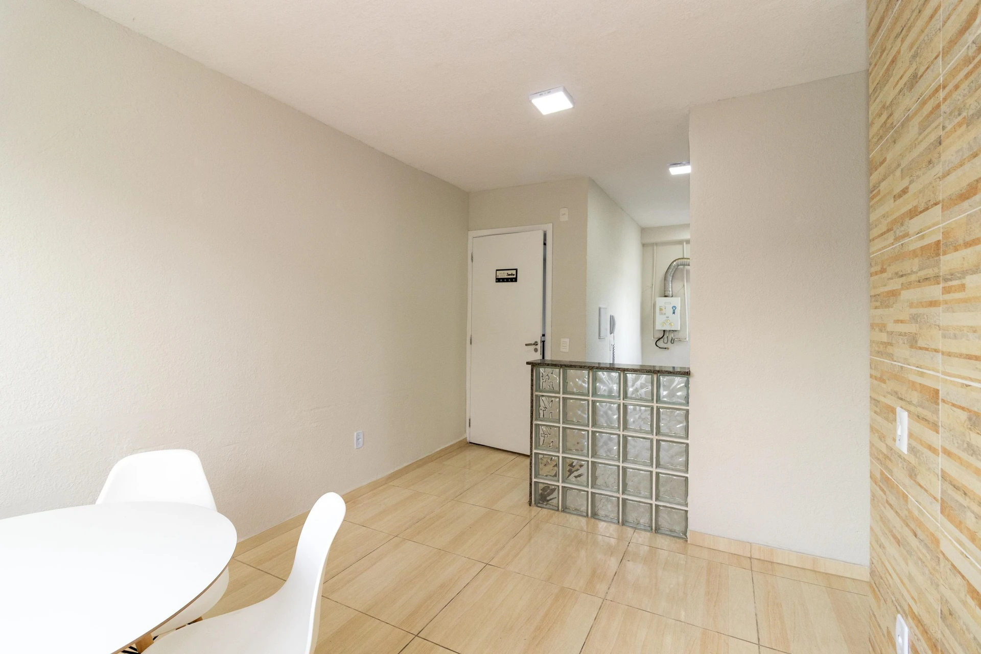 2-bedroom apartment with an open-plan kitchen — photo 15