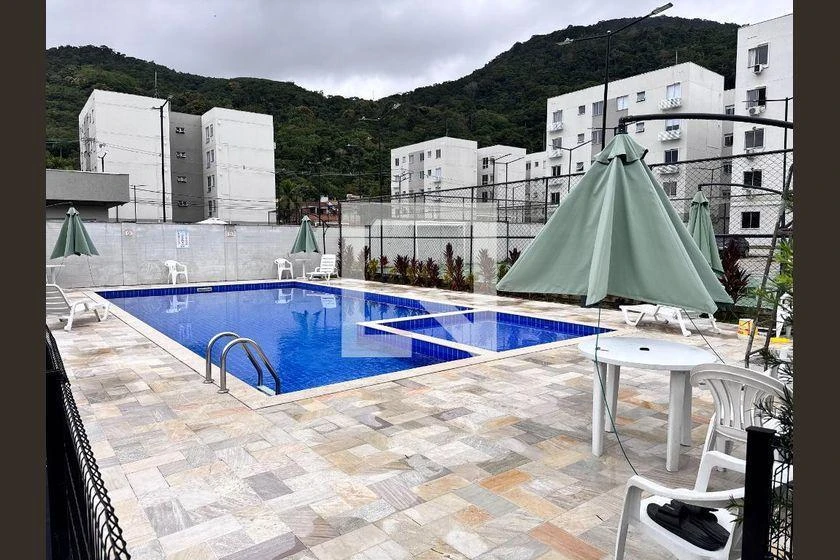Apartamento mobiliado de 2 quartos em condomínio com piscina — photo 15