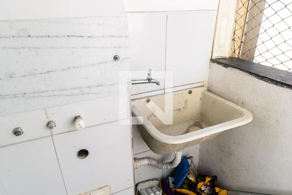 Деревянный пол или ламинат и 2 спальни: квартира 44 м² — photo 22
