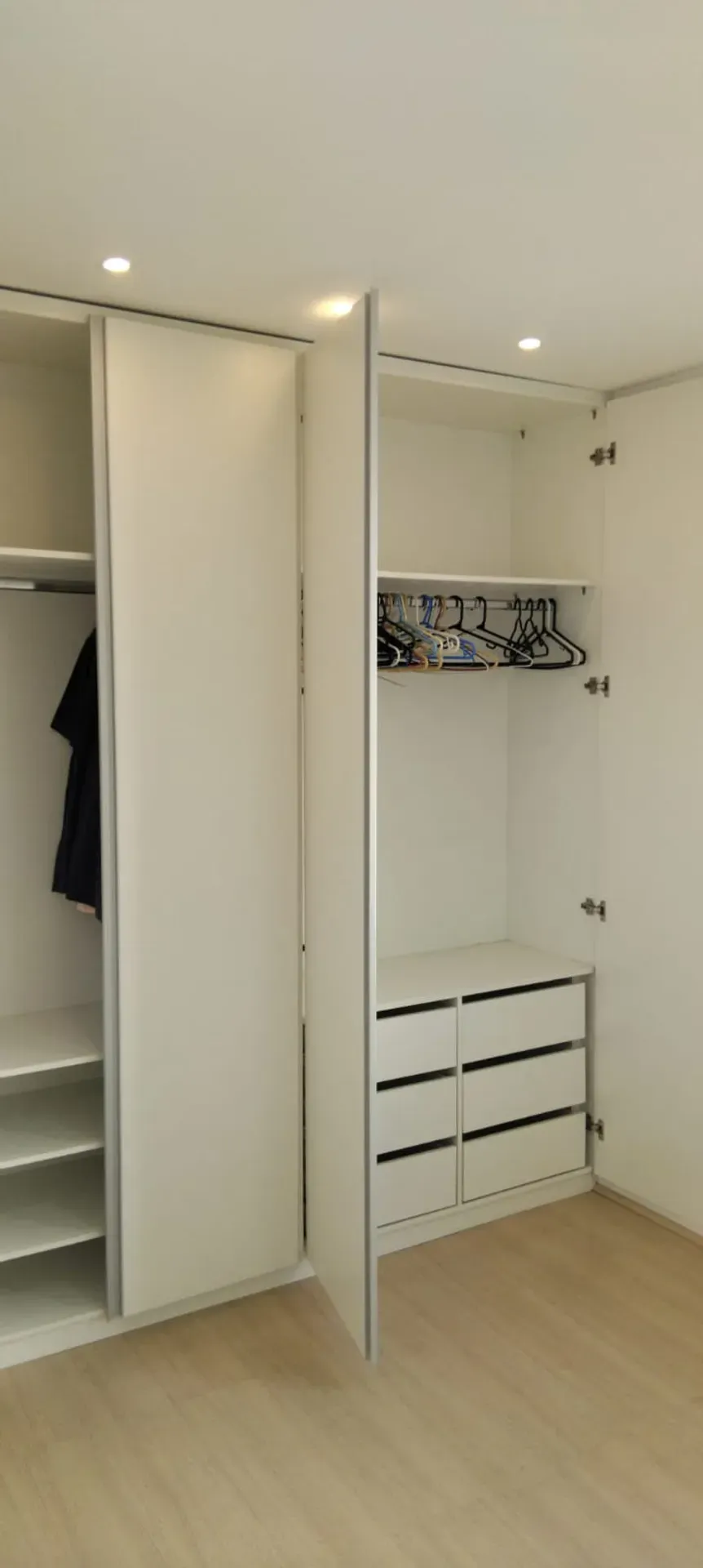 1 quarto e piso de madeira ou laminado: apartamento de 42 m² — photo 27