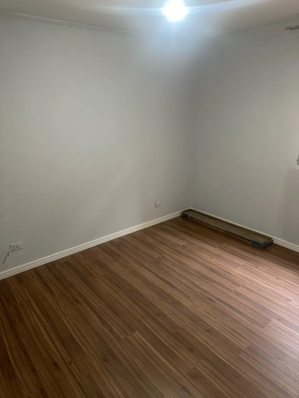 2-bedroom apartment with wood or laminate floors in Curitiba