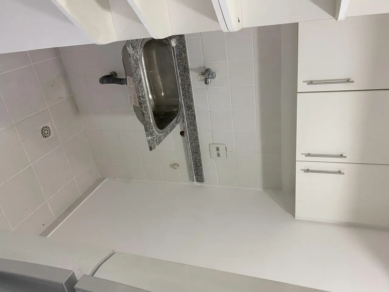 Apartamento mobiliado de 2 quartos com 1 vaga e varanda — photo 7