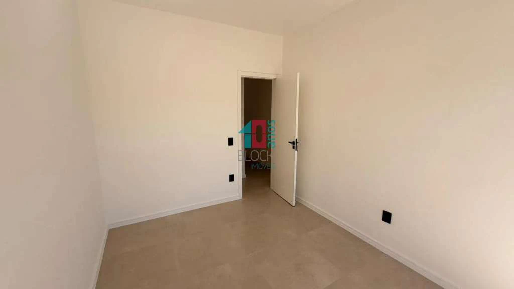 Будинок на 5 кімнат, 2 окремі ванні, 4 санвузли, 320 м² — photo 11