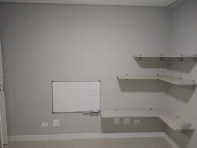3-bedroom apartment with a home office in Curitiba — photo 17