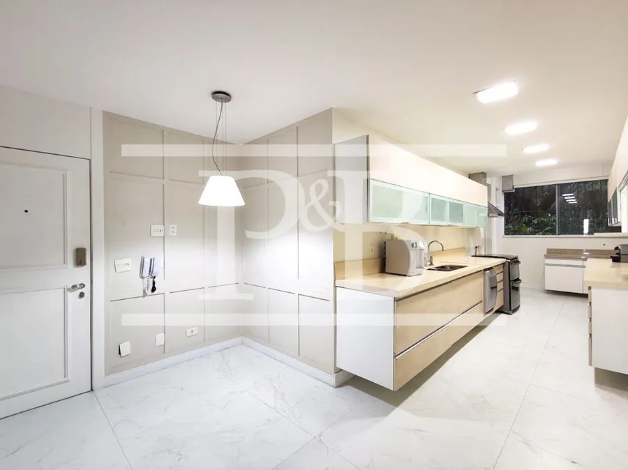 Apartamento de 230 m² com 3 dormitórios e 3 vagas — photo 27