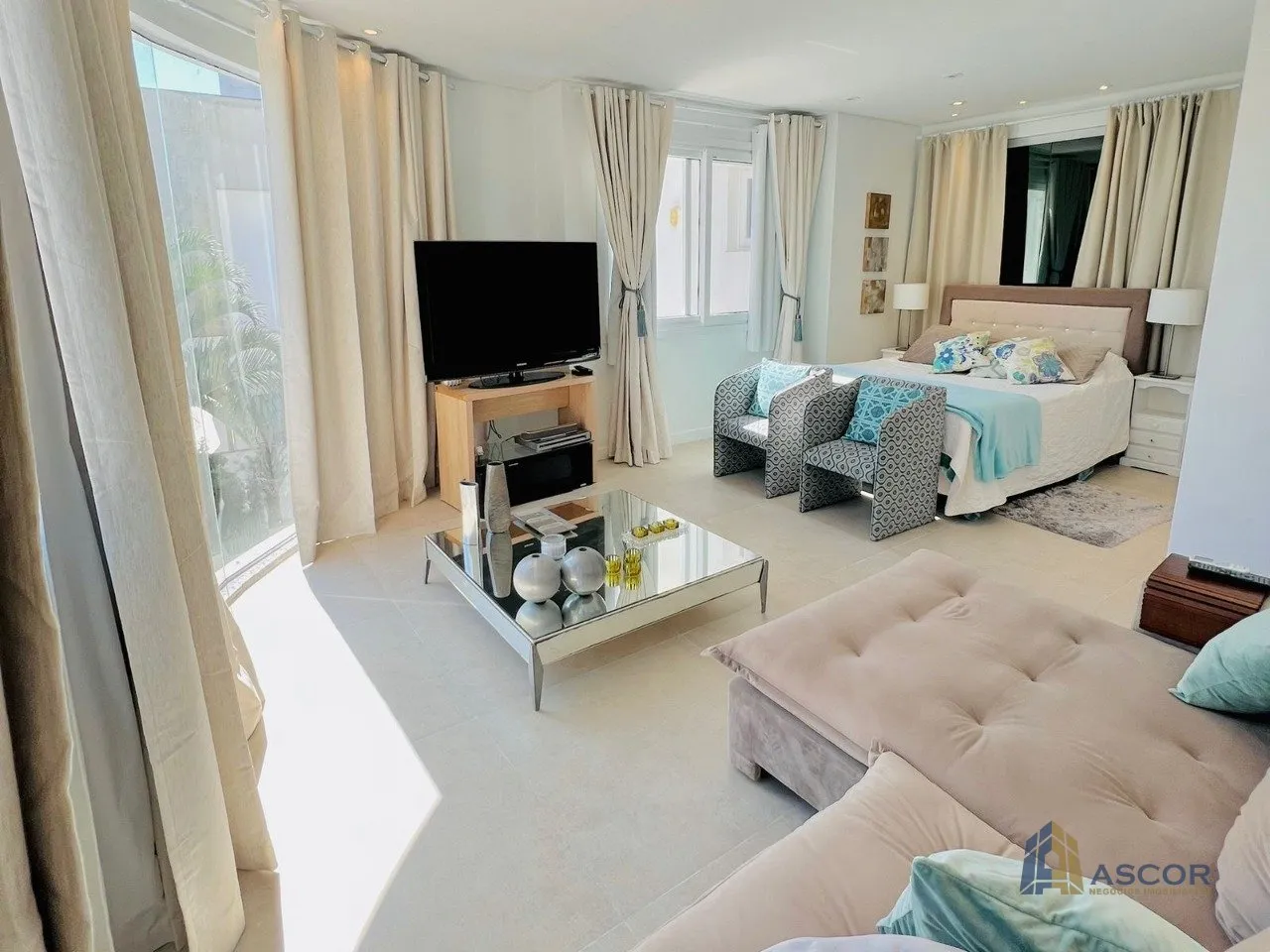 Furnished house with 7 bedrooms and open kitchen — photo 56