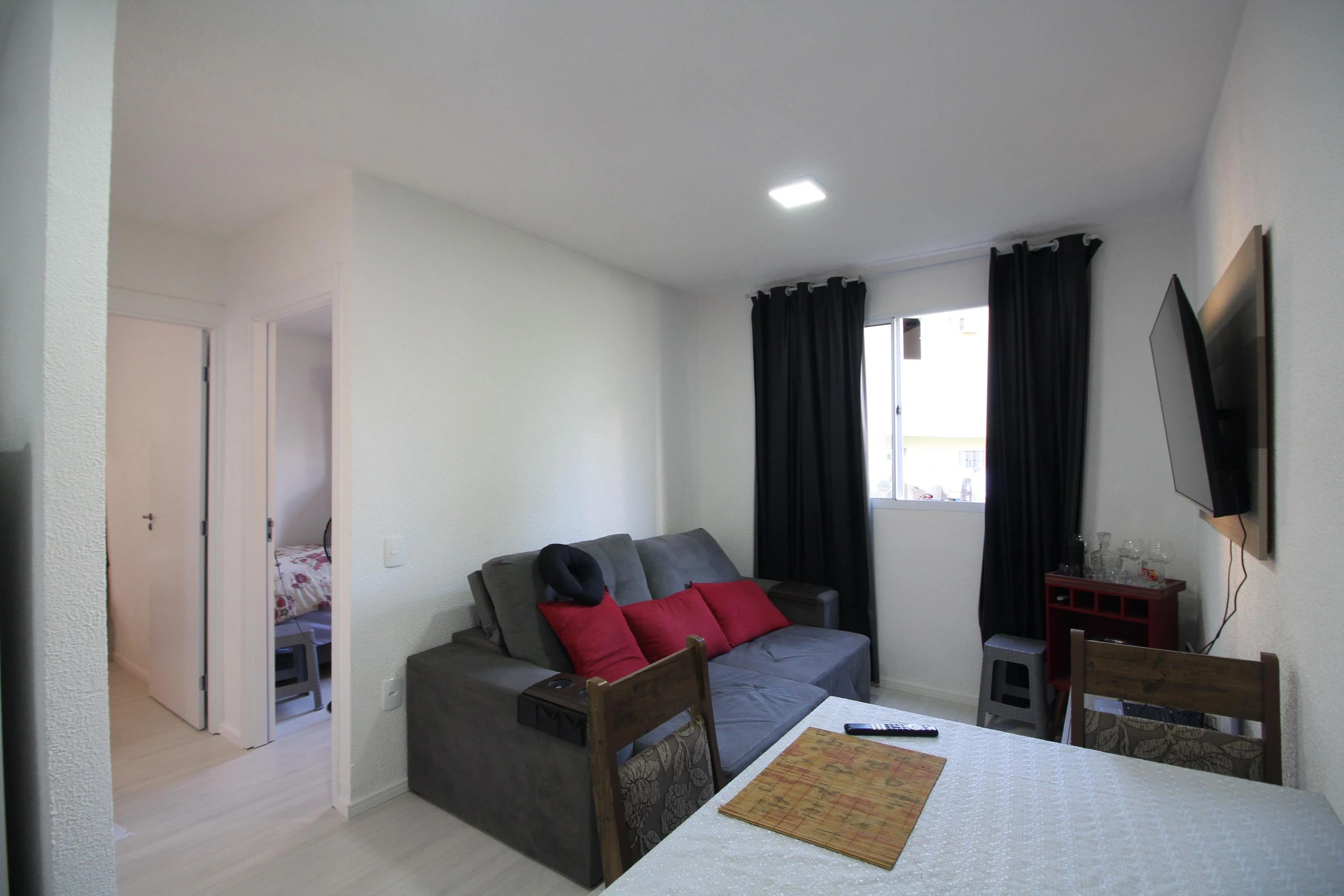 Furnished apartment with 2 bedrooms and 1 parking spot