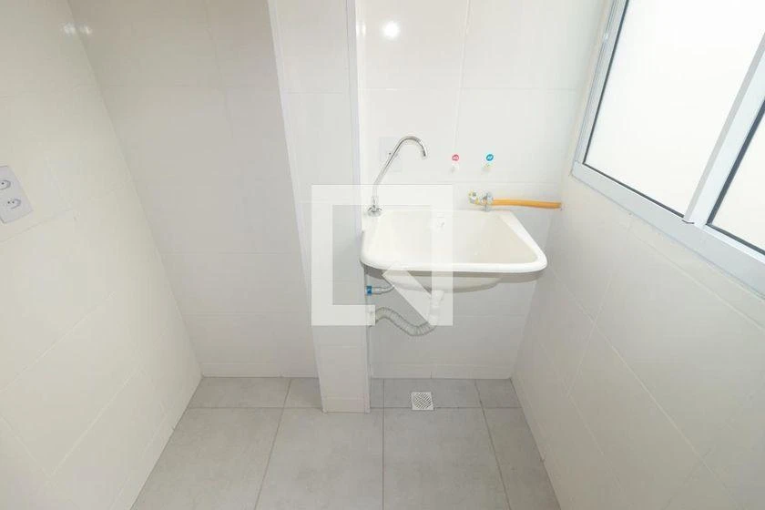 Квартира з 2 спальнями та вбудованою кухнею 42 м² — photo 28