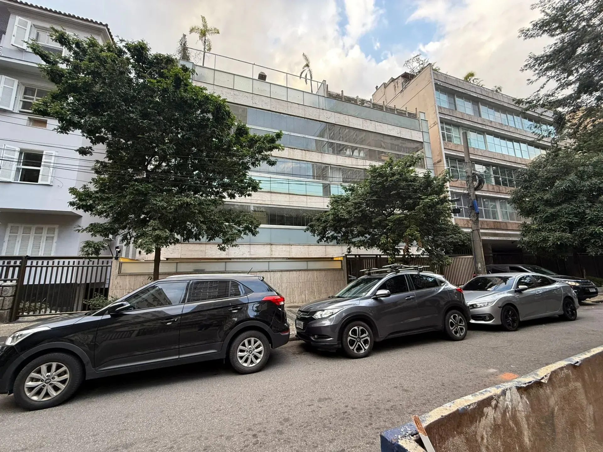 Apartamento com 4 quartos e 5 banheiros, 193 m² — photo 31