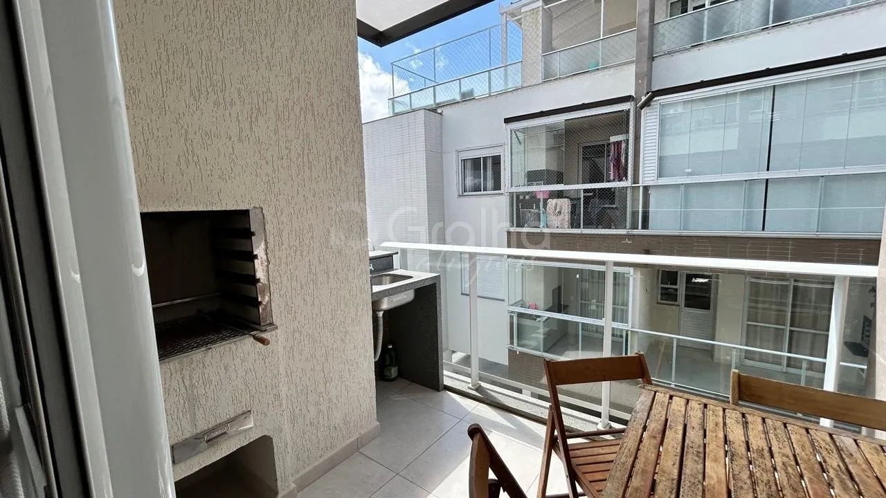 3-bedroom apartment with a home office — photo 18
