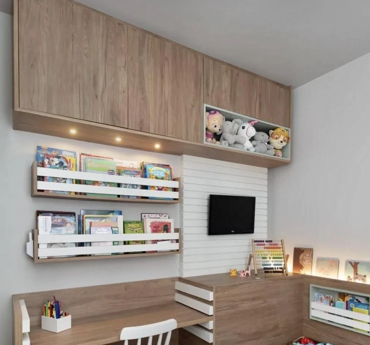 Квартира 109 м² з пральною машиною та робочим місцем — photo 10