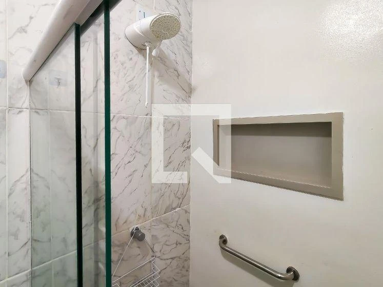 2-bedroom apartment with a washing machine — photo 2