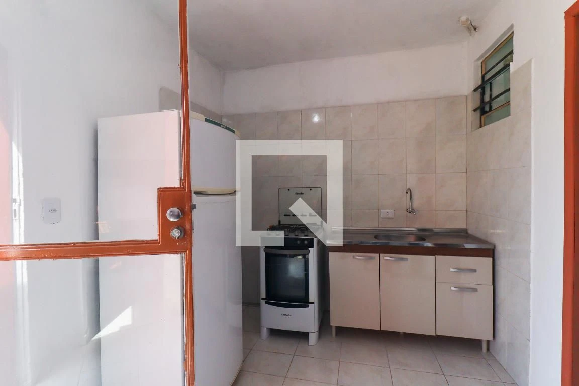 Furnished 25 m² studio in Curitiba — photo 8